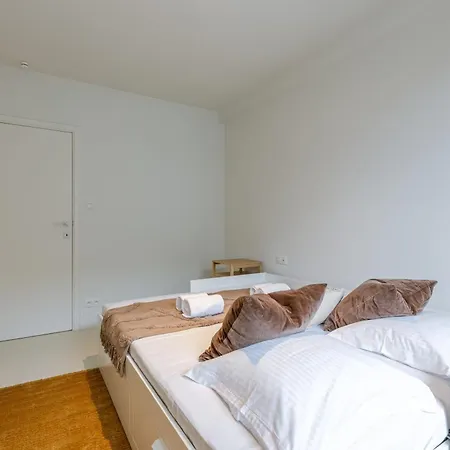 Huswell - Spacious In The Centre Of Ostend, Near Coast