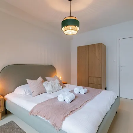 Huswell - Spacious In The Centre Of Ostend, Near Coast Apartamento *